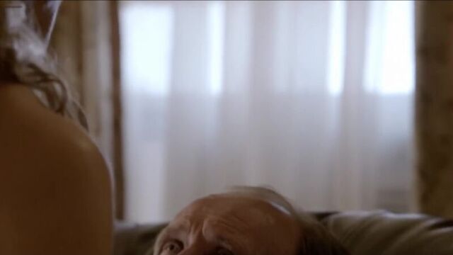 Ким диккенс скачет на члене))