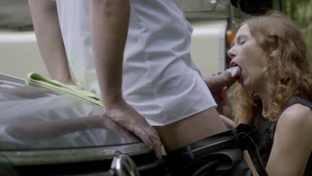 Сосет член и глотает сперму актриса антье никола моннинг