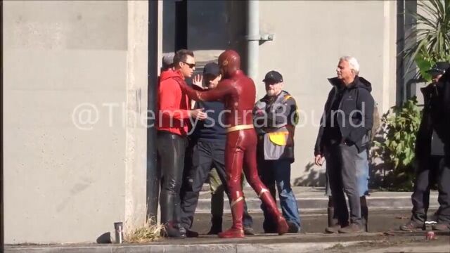 Грант гастин и том кавана на съемках кроссовера