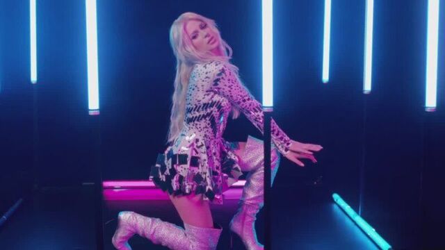 Marie reim - bist du dafür bereit (music video 2022)