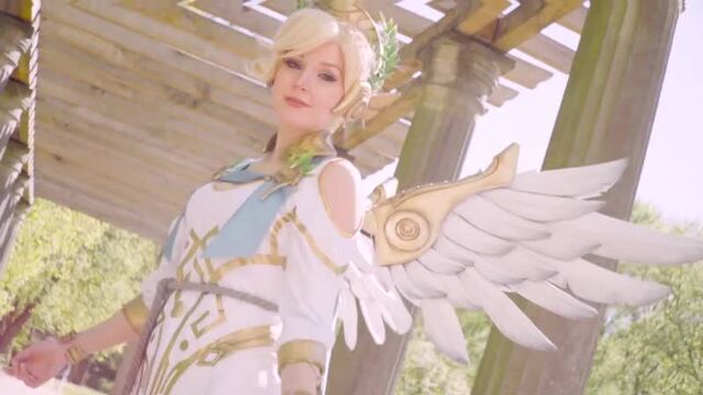 Winged victory mercy - cosplay showcase