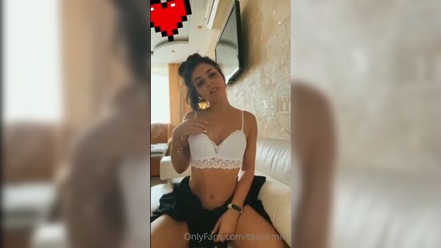 Тася мини слив