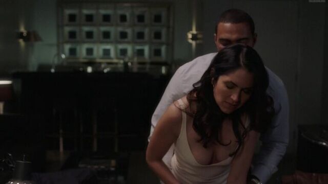 Lela loren nude - power - s03e01 (us 2016) 1080p