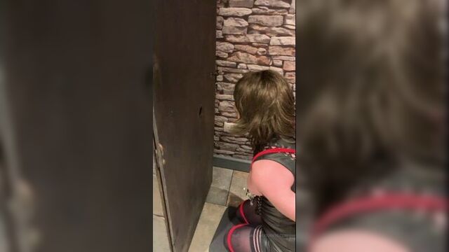 Gynarchy goddess - surprised roxy with her first experience of a gh