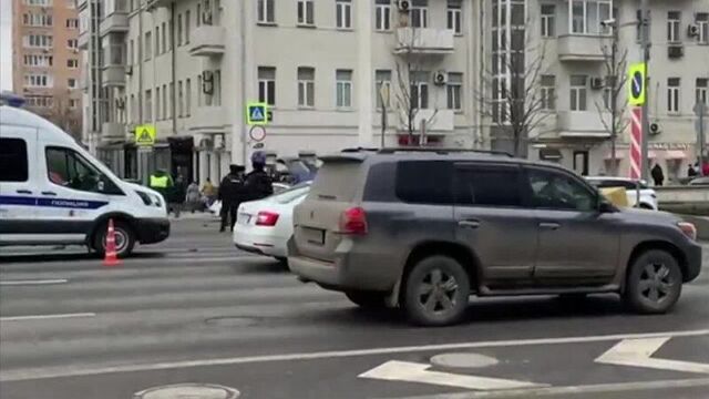 [эдвард бил] эдвард бил / ужасное дтп на синем audi rs6 - я был за рулем? авария на садовом кольце!