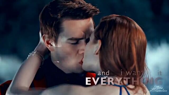 Шерил блоссом ривердейл cheryl blossom - elastic heart