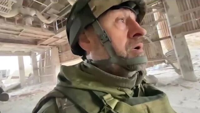 Мариуполь, не путать штурм с неспешным, аккуратным продвижением вперед.