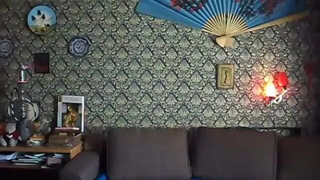 Зрелая соседка развращает молодого соседа. - hd