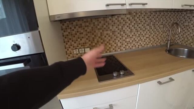 [перфоратор] красотка позвала починить розетку. рум тур.