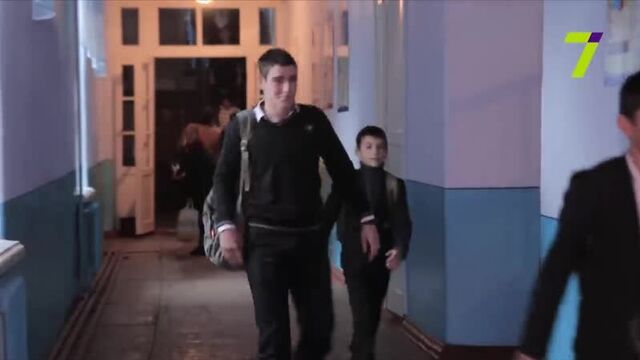 Секс-скандал в украинской середній школе. дети сняли гей-порно.