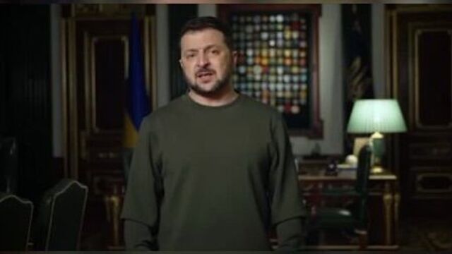 Украинский канал «зерада» пишет: зеленский понял, что залужный сегодня его переиграл, когда сказал,