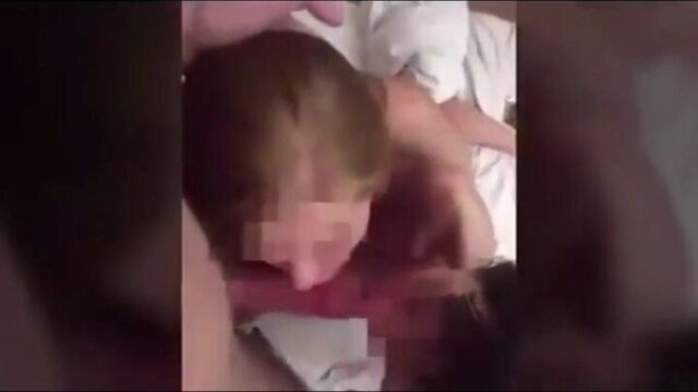 Я с женой и подругой жмж