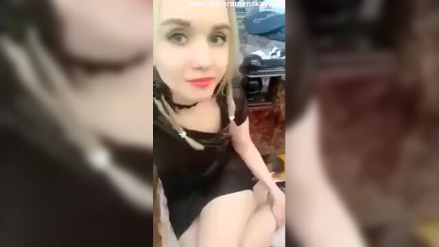 Изменила мужу и записала всё на видео