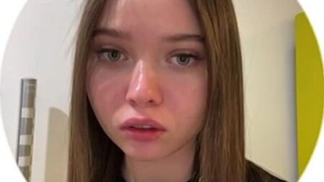 Енина про недавнее фото сильно похудевшей аракелян ???? «очень грустно смотреть на эту фотку. я ах*ела, когда её открыла. я знако