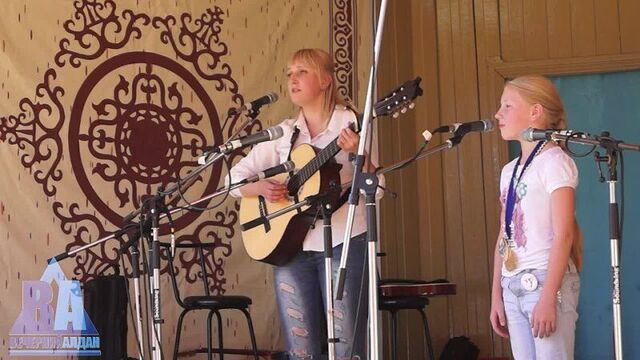 Ефимова екатерина и зверева ульяна. лауреаты "берег дружбы 2014"