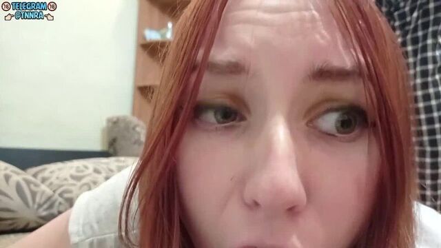 Жестко выебал рыжую красотку в узкую щель ( порно секс русское russian porn молодая шлюха красивая трах ебут минет сосёт рот дев