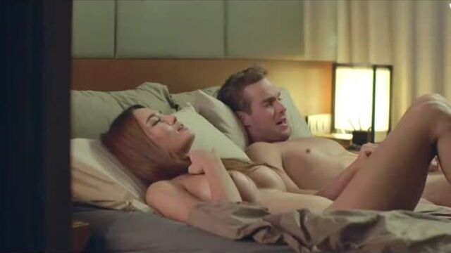 Туа шарлотт фок(tua charlotte fock)голая грудь секс секс будущего 18+