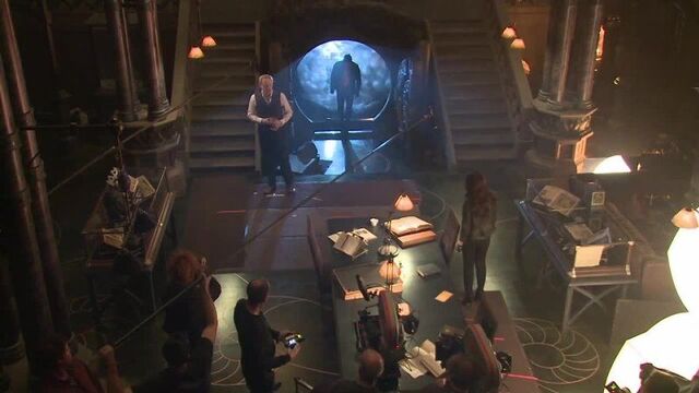 Видео со съемок фильма "орудия смерти: город костей" часть 2.