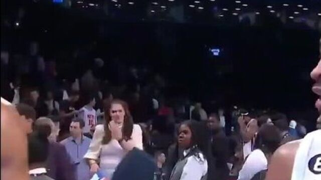 Кэм томас оштрафован на 40 000 долларов за гомофобное высказывание во время интервью