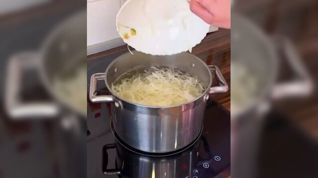 Борщ по-ивлевски