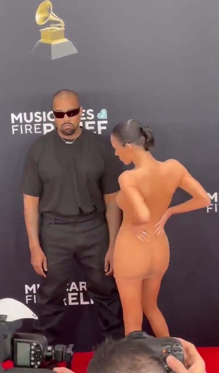 Bianca Censori, Kanye West's wife, naked at the 2025 Grammys