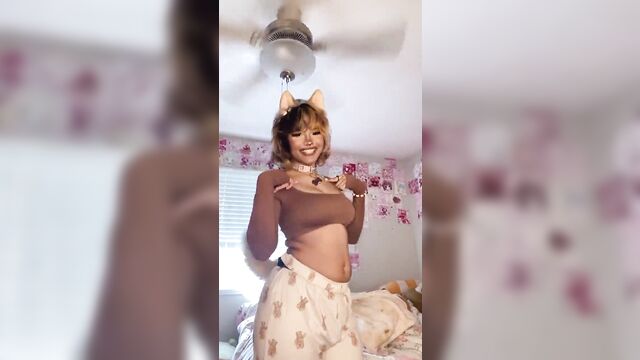 Shibapup4eva's tiktok video with a furry twist and ass shaking action