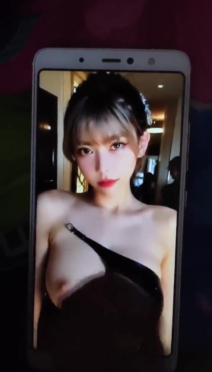 Mingling with a cute girl and cumtribute with Zhou Shuyi