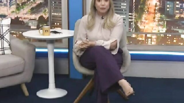 Presenter of the new time darci talking about breastfeeding