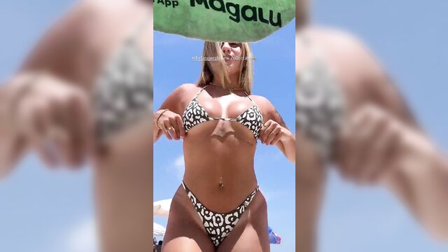 Famosa lara jucah shakes her big ass on tiktok