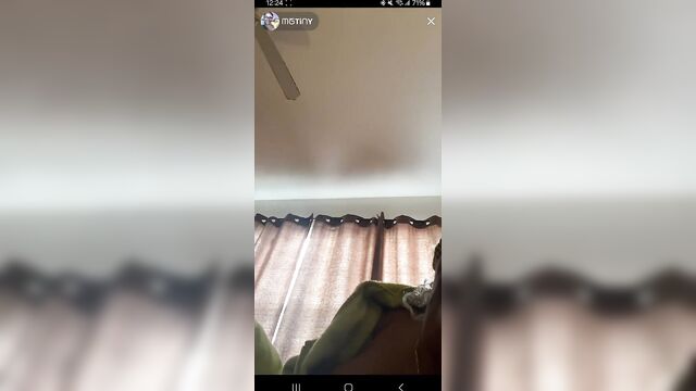 A sexy lady shows her holes and shakes her ass