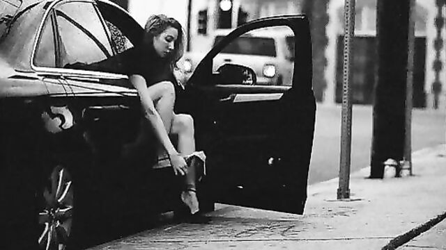 Sex in cars, girls and sexy, a great combination