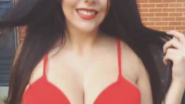 Tamazin crossman bouncing big tits