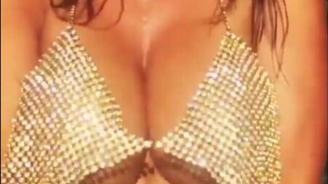 Heather kirby bouncing boobs