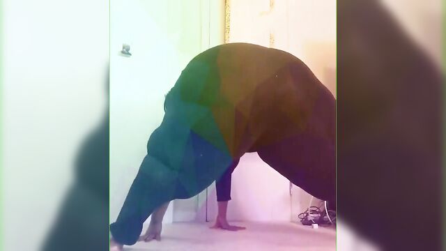 Ultra fat black bbw with a soft ass uses a pillow for support
