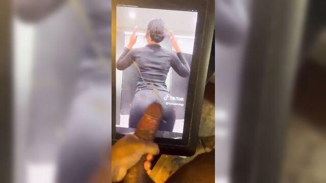Toniannsp's ebony ass gets covered with cum in this hot tribute video