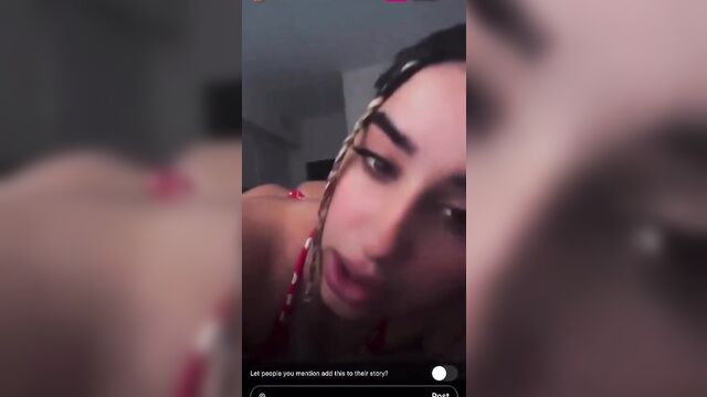 Wanna jana jana streams - hot live action with a sexy twist