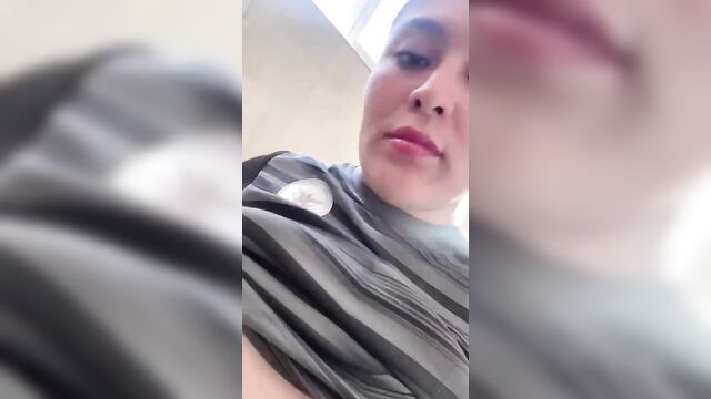 A guardia nacional girl is in a hot threesome