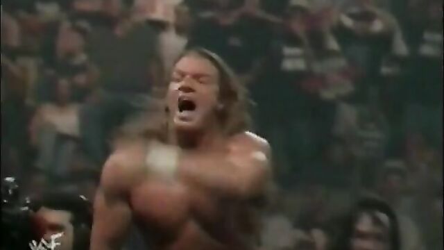 Wwf diva fan girl exposes her boobs to triple h at wwe event