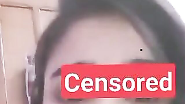 Indian amateur couples share their intimate moments through homemade videos