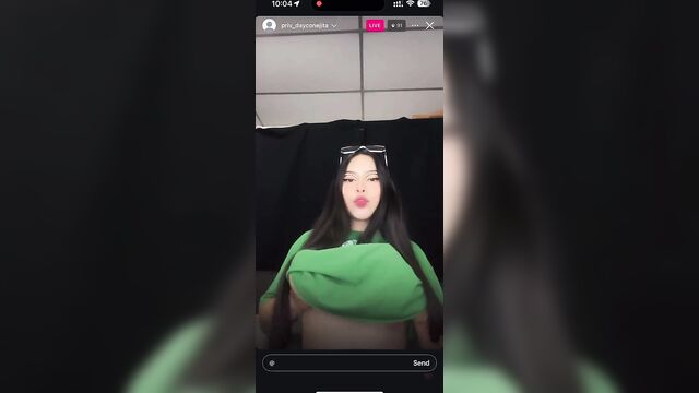 Hoes showing their juicy asses on instagram live