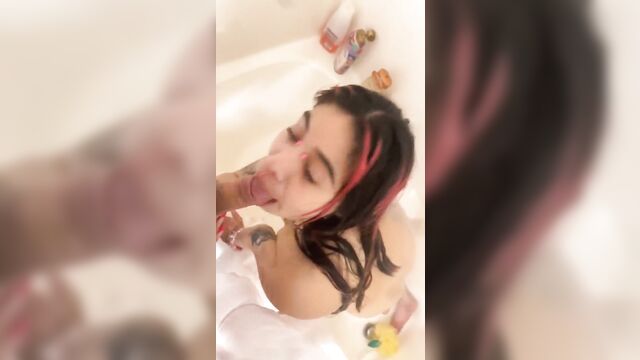 Goth emo latina girl is good only for blowjobs