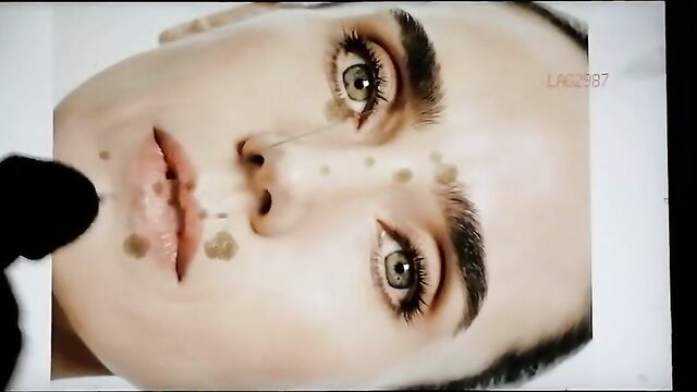 Jennifer connelly receives a cumshot tribute in this hot video