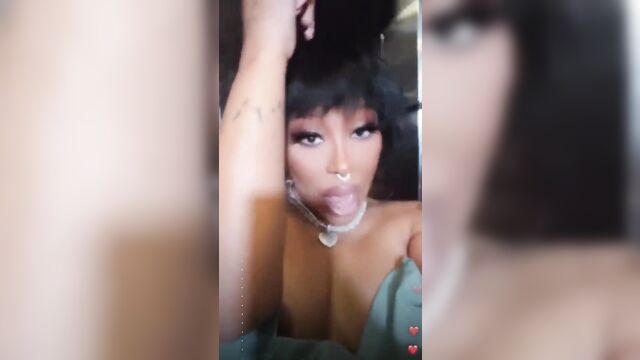 K michelle shows off her nipples, a sight to behold!