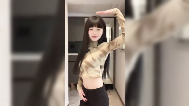 Tiktok girls are the sluttiest in the world, especially on reels!