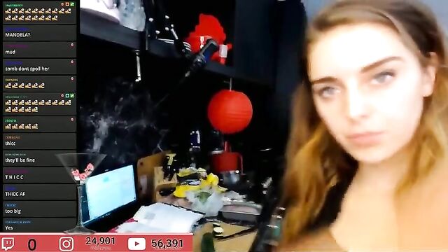Hot mom moment with a juicy and sexy twist