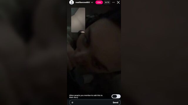 A careless girl is fucking live on ig - the hot spot