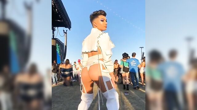 The best twerking video with james charles, enjoy!
