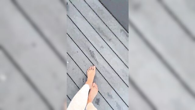 A hot walk without shoes is my favorite thing