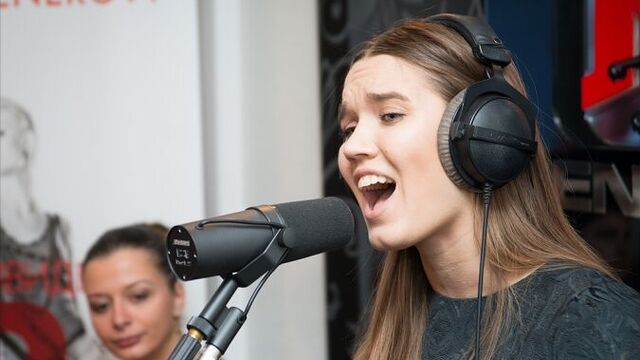 Выскубова арина (cover beyonce - crazy in love)