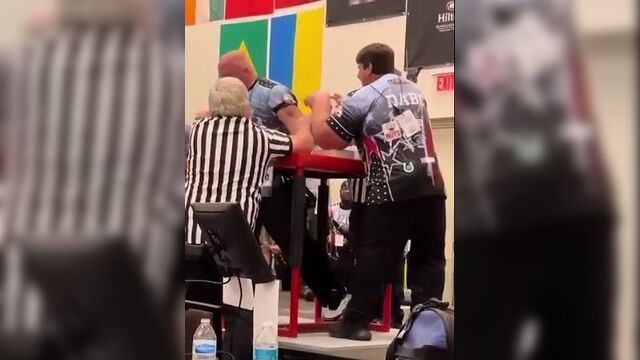 Джефф дейб — один из самых уникальных армрестлеров всех времен